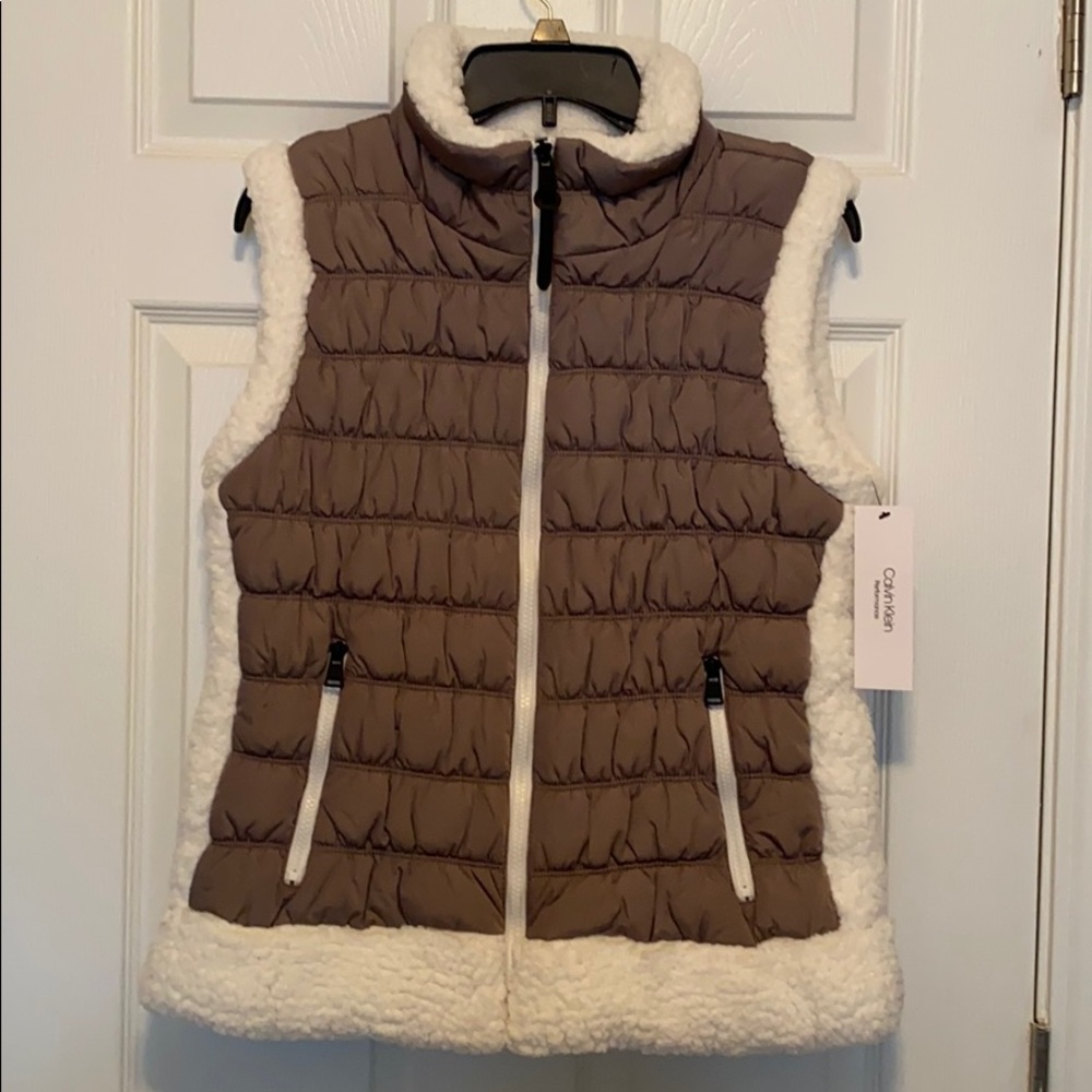 Calvin Klein Performance Sherpa-trimmed Vest